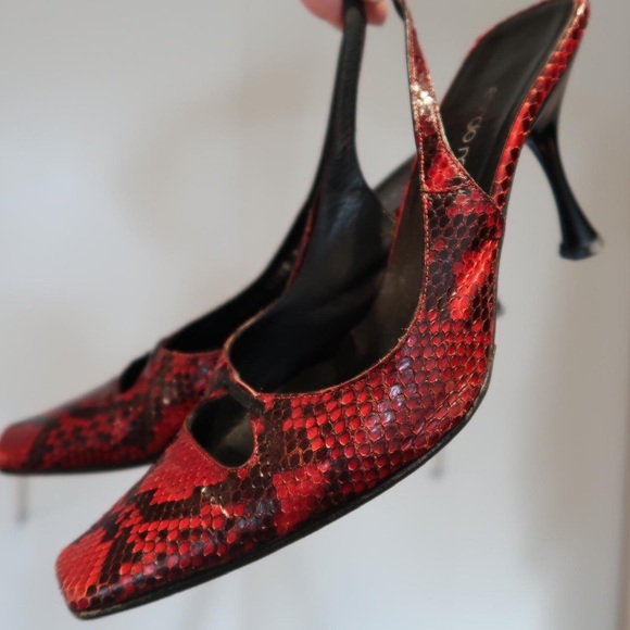 Sergio Rossi Shoes - Sergio Rossi vintage sling back heels